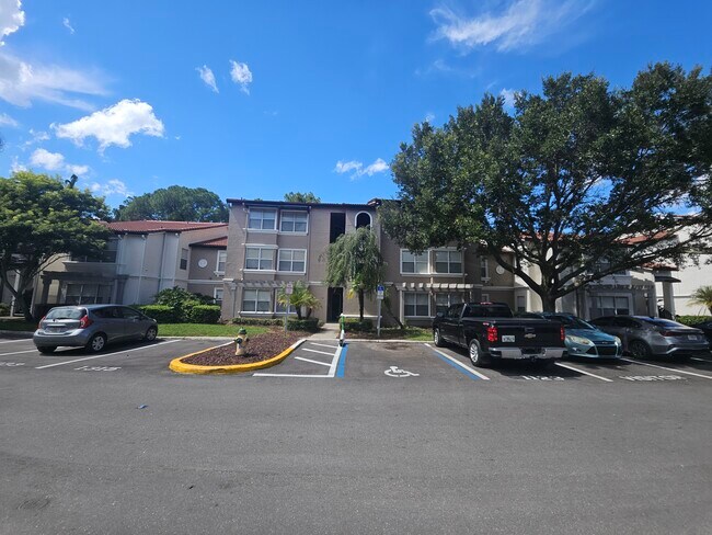 Foto del edificio - 5152 Conroy Rd