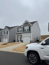 Building Photo - 846 Manitou Cir