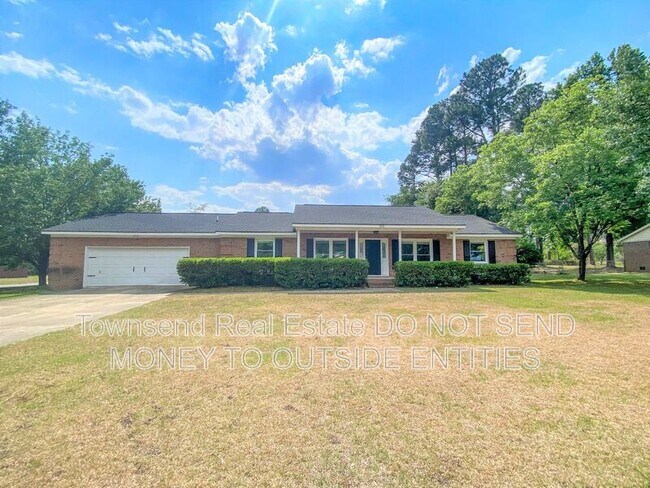 Foto del edificio - 212 Haverhill Dr