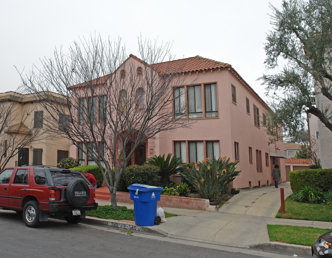 Building Photo - 543 N Spaulding Ave