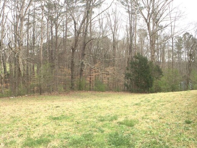 Building Photo - 133 Michelle Dr