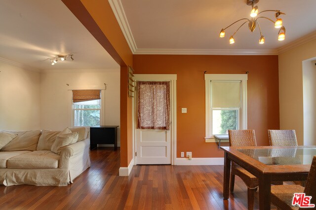Building Photo - 322 Huntley Dr
