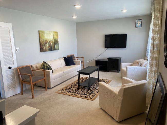 Photo - 8409 W Roseview Dr House