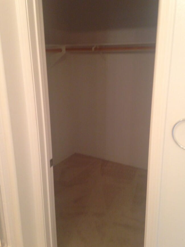Walk-in CLoset - 38 Cienega