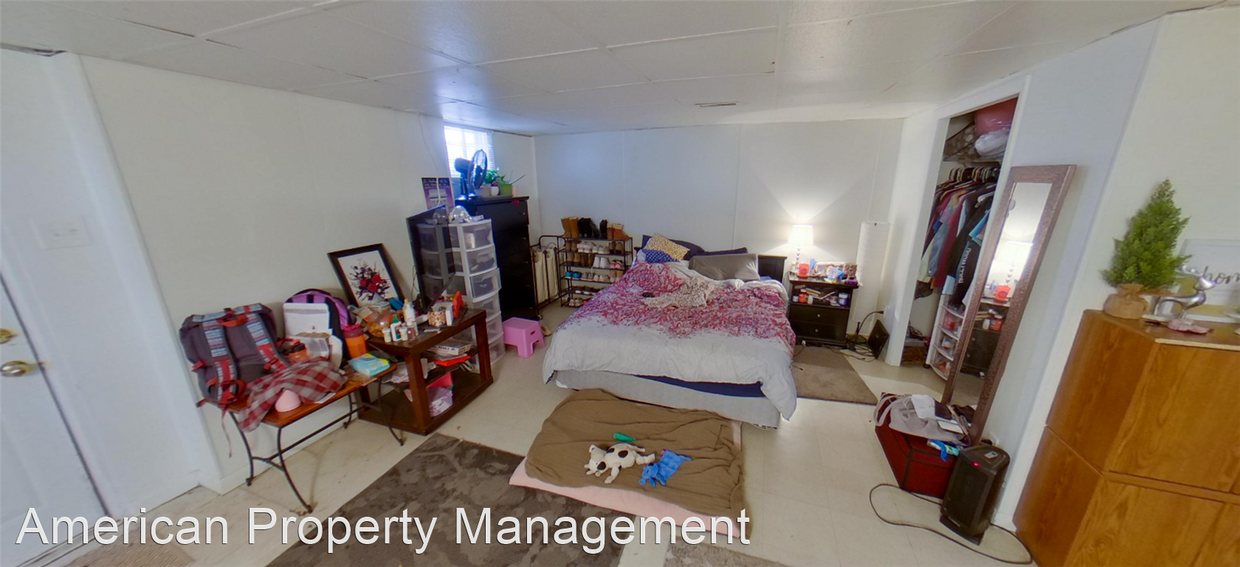 Foto principal - 810 Osage St