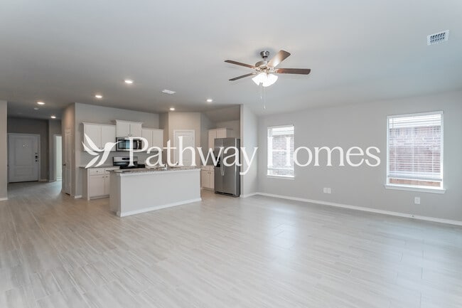 Building Photo - 8432 Hollymead Ln