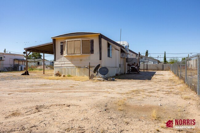 Foto del edificio - Manufactured home with NO HOA and Plenty of Space
