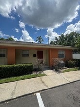 Building Photo - 4812 Tangerine Ave