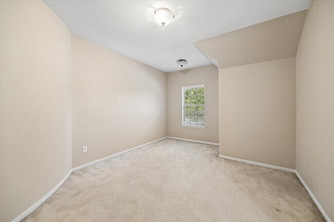 Foto del edificio - 13915 Sawmill Run Ln