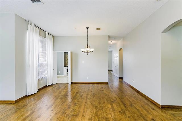 Building Photo - 4712 Basil Dr