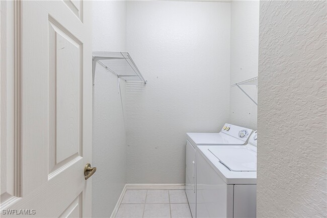 Foto del edificio - 2828 Inlet Cove Ln W