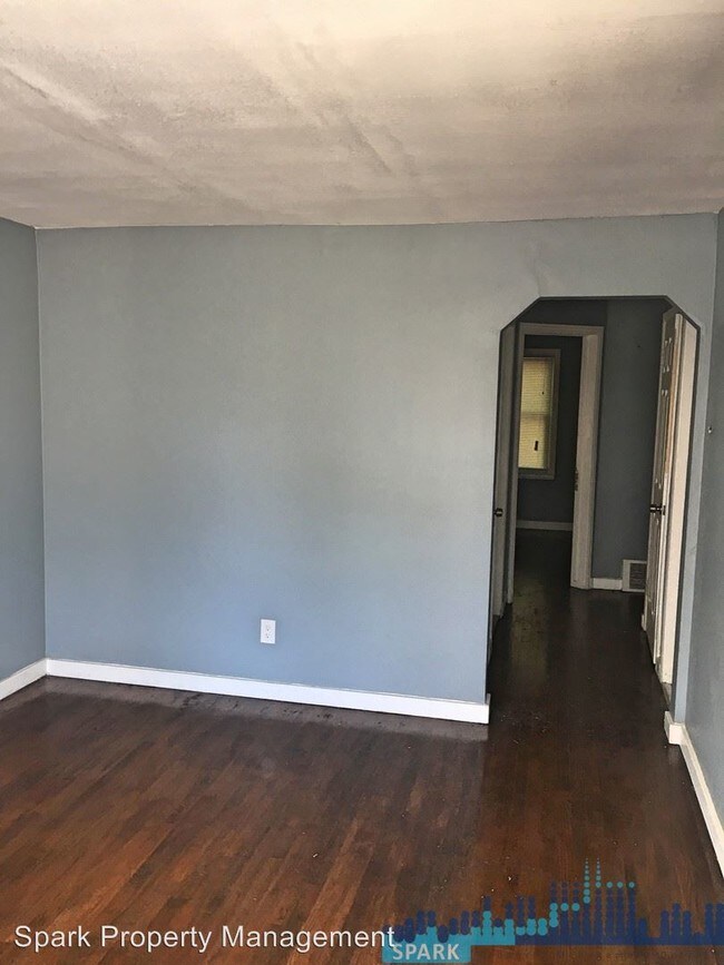 Foto del edificio - 3 br, 1.5 bath House - 19197 Hubbell St