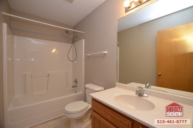 Foto del edificio - Open Layout Waukee Ranch