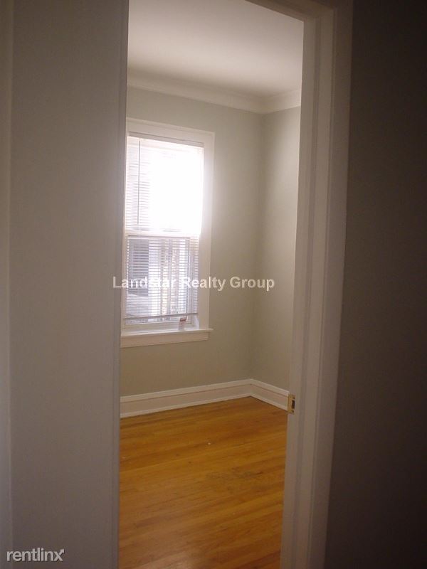 Building Photo - 4888 W Armitage Ave