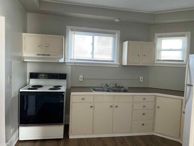 Foto del edificio - 1 br, 1 bath Townhome - 406 W Morrell St U...