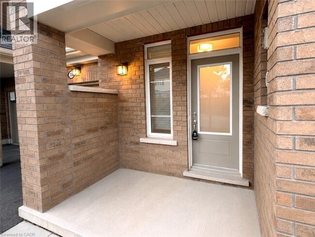 Building Photo - 113 HARTLEY Ave