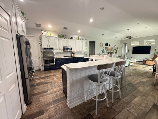 Building Photo - 4968 Bridgehampton Blvd