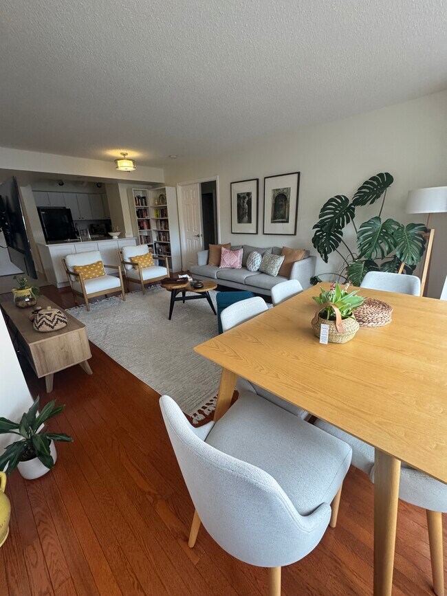 Foto del edificio - 5809 Nicholson Ln