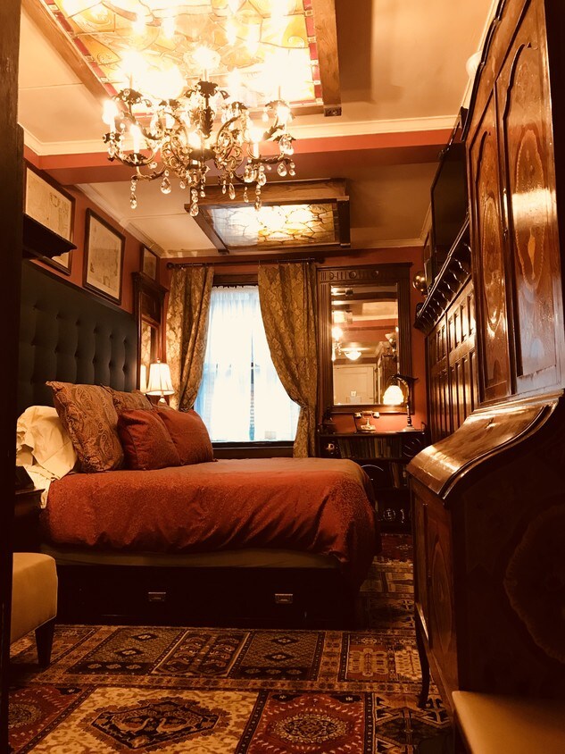 Foto principal - 111 E 56th St