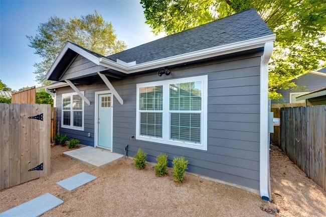 Foto del edificio - 1213 Armstead St