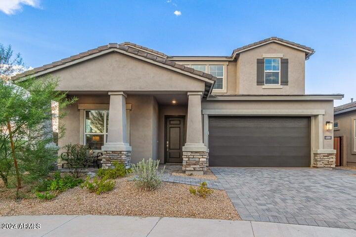 Foto principal - 6008 E Lone Cactus Dr