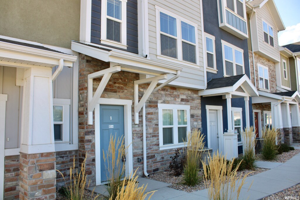 308 N 750 E St, Orem, UT 84059 Townhouse for Rent in Orem, UT