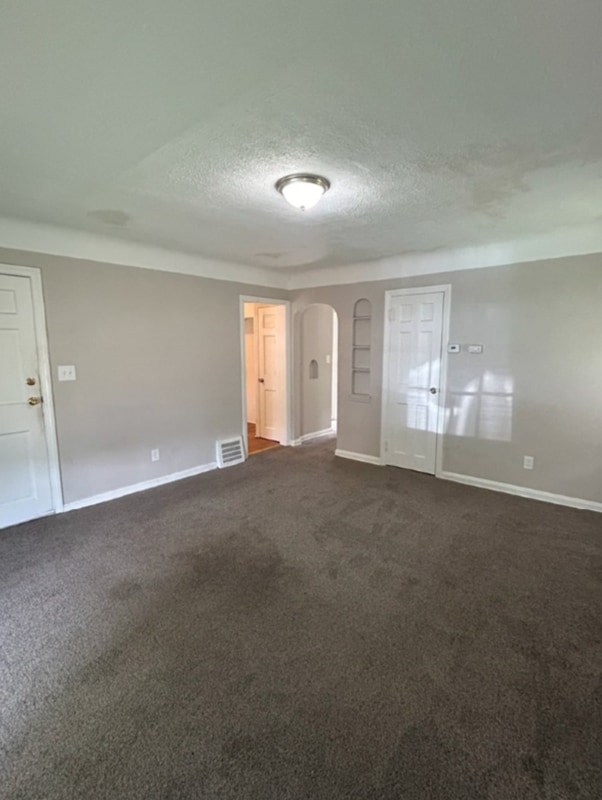 Building Photo - 12518 Cooley Ave