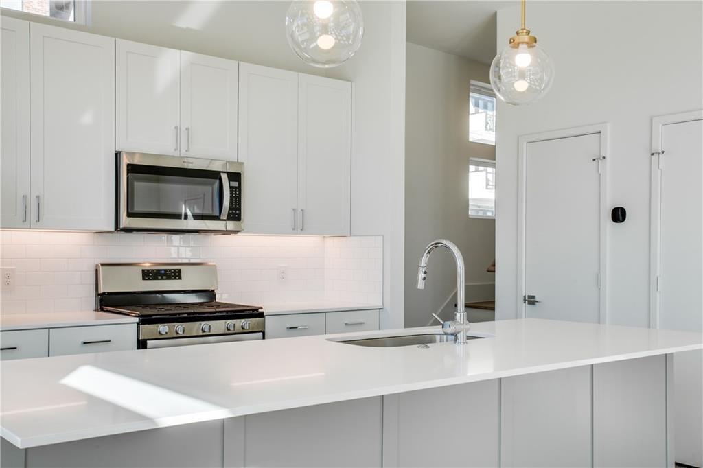 Foto principal - 2528 N Fitzhugh Ave