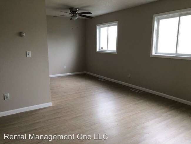 Building Photo - 3359 Mahoney Dr