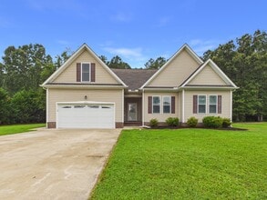 Building Photo - 602 Princess Anne Cir