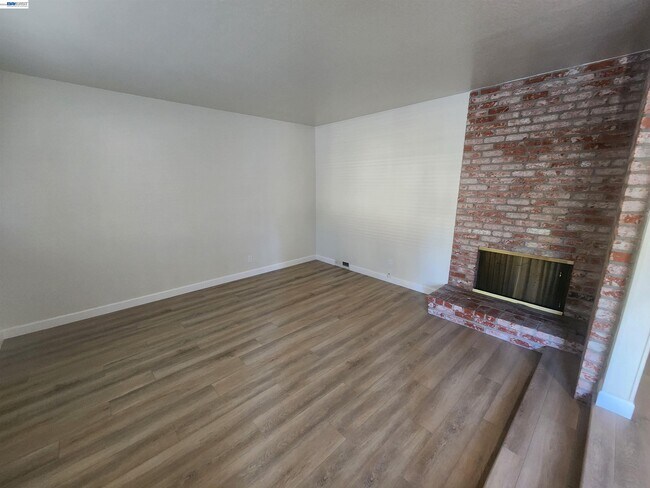 Foto del edificio - 1829 Rosetree Ct
