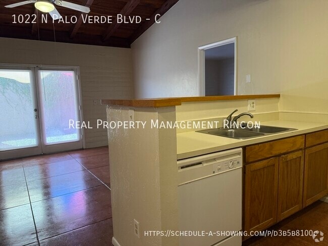 Building Photo - 1022 N Palo Verde Blvd