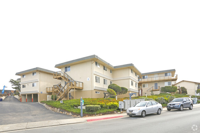 Surfside Apartments Monterey Ca