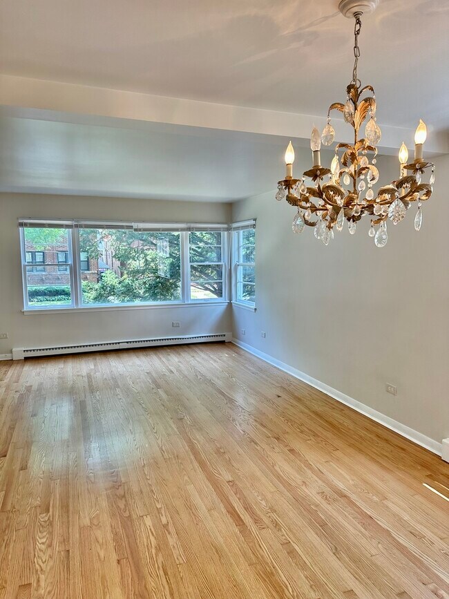 Foto del edificio - 5640 N Talman Ave