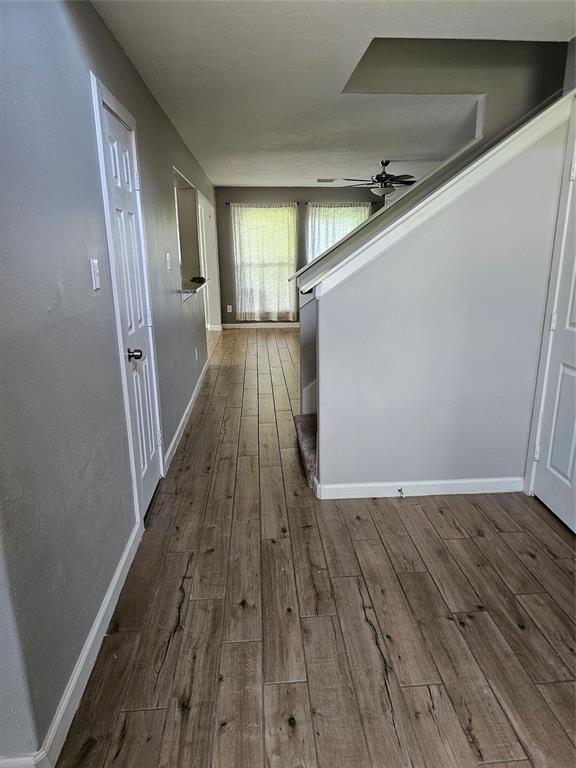 Foto del edificio - 317 Glade Bridge Ln