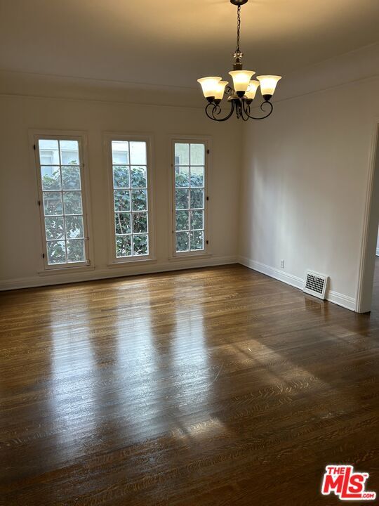Foto del edificio - 326 N Orange Dr