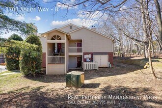 Building Photo - 1700 Ascot Way