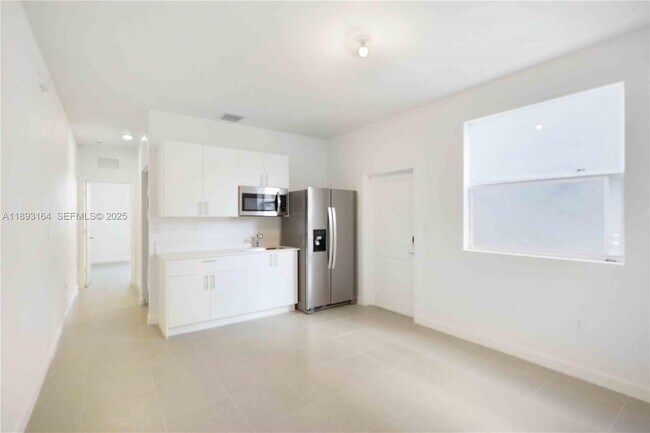 Foto del edificio - 16261 SW 148th Ave