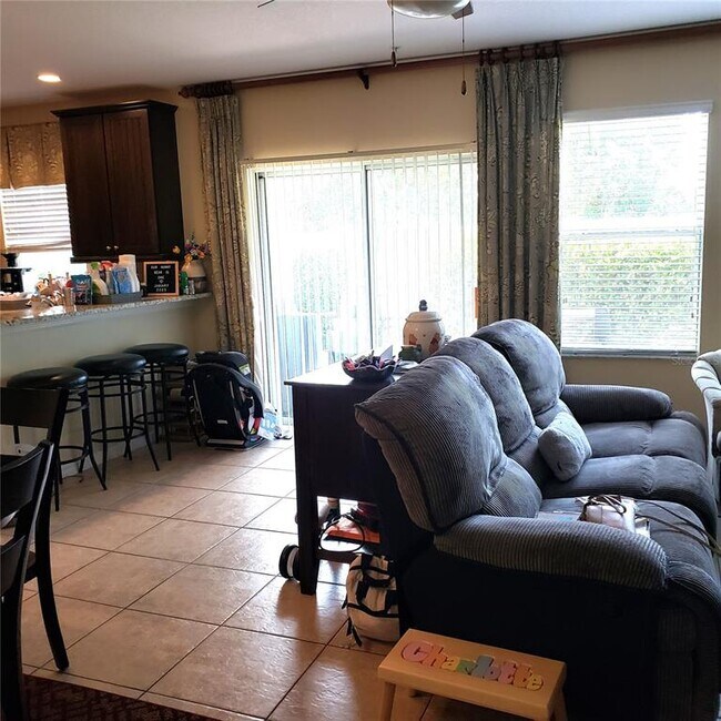 Foto del edificio - 207 White Dogwood Ln