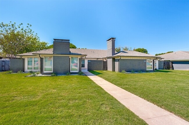 Building Photo - 202 Trellis Pl