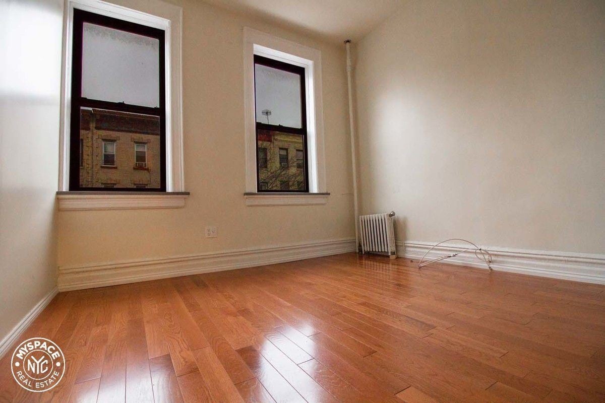 Foto principal - 766 Franklin Ave