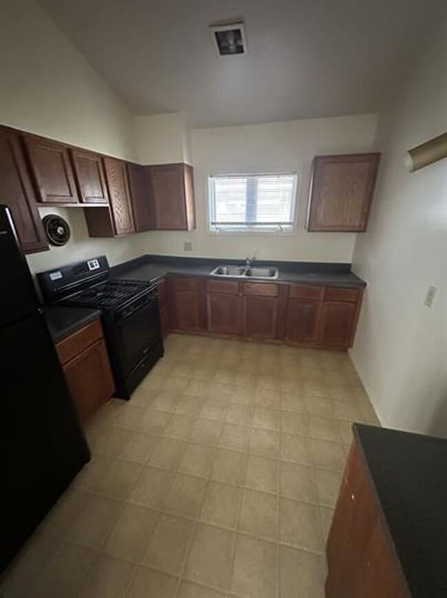 Foto del edificio - 1507 Fairway Dr