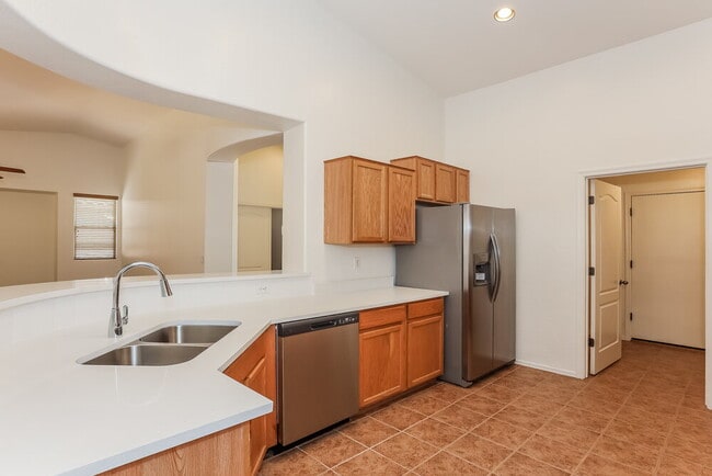 Foto del edificio - 7406 W Superior Ave