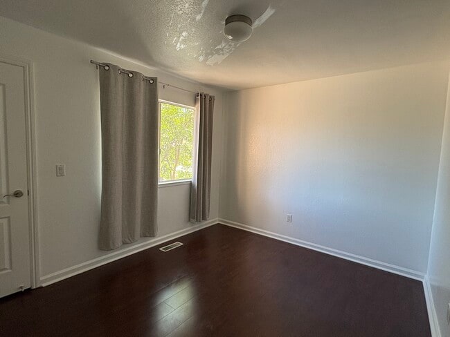 Building Photo - 4063 Elmo Loop