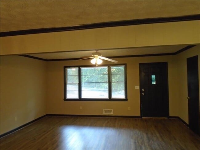 Building Photo - 87 Earle Ct