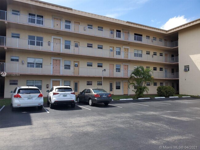 Building Photo - 4151 NW 41st St