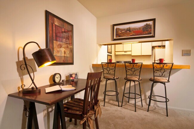 Foto del edificio - The Greens Apartments and Townhomes