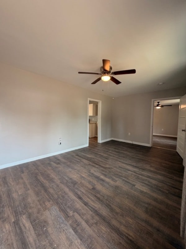 Foto del edificio - 5528 Cabot Ave