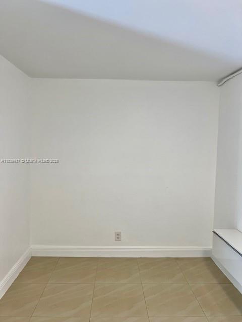 Foto del edificio - 3760 NW 197th St