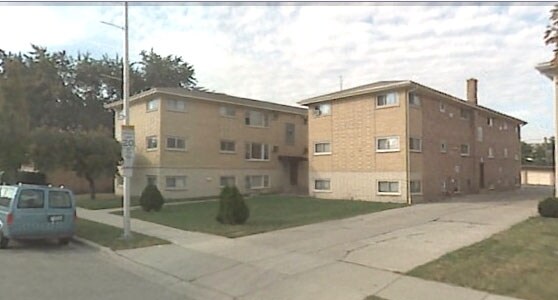 Building Photo - 4032-4034 Joliet Ave